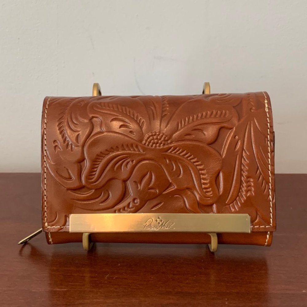 Patricia Nash Brown Tooled Cametti Wallet--RFID Protected